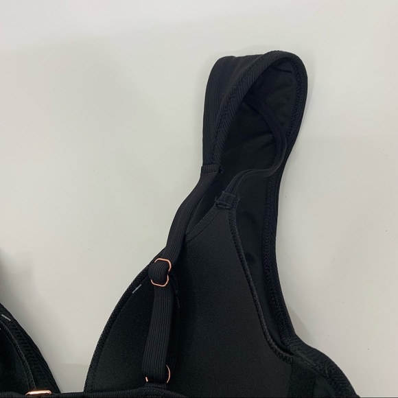 Shade & Shore Plunging Black Textured Bikini With Adjustable Straps New Nwot 34B - Picture 7 of 14